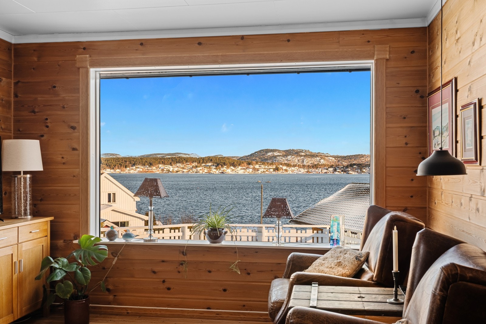 Sjøutsikt fra godstolen Galleribilde