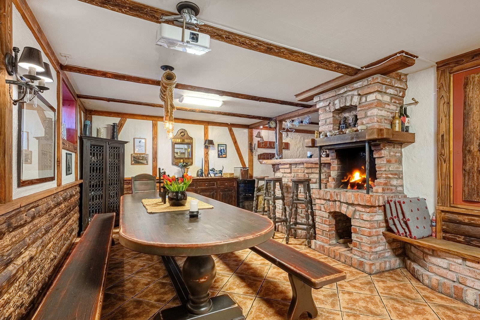 Et flott, sosialt samlingspunkt for venner og familie Galleribilde