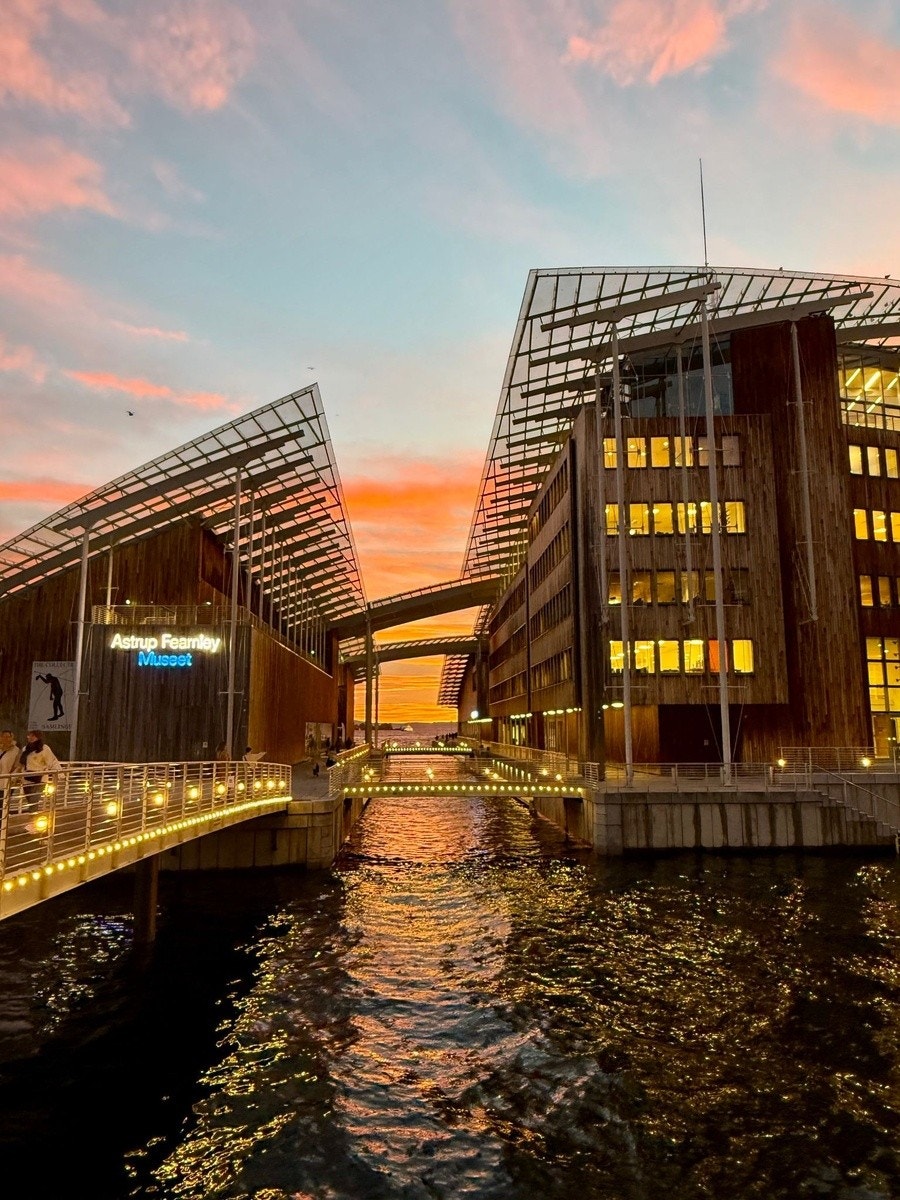 Nærhet til gallerier, restauranter og alt Tjuvholmen har å by på Galleribilde