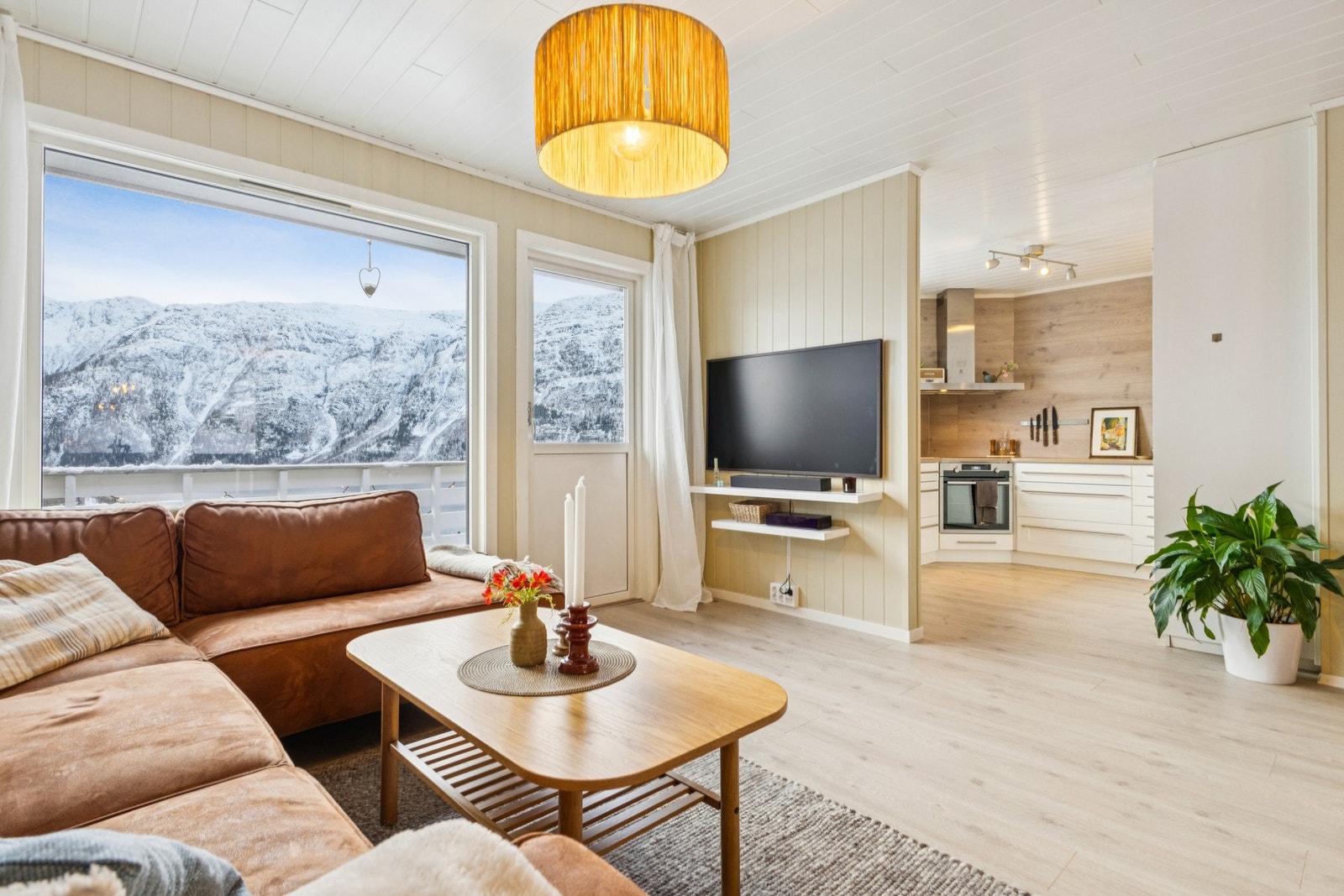 Velkommen til Tjeldstia 48! Foto: EFKT. Galleribilde