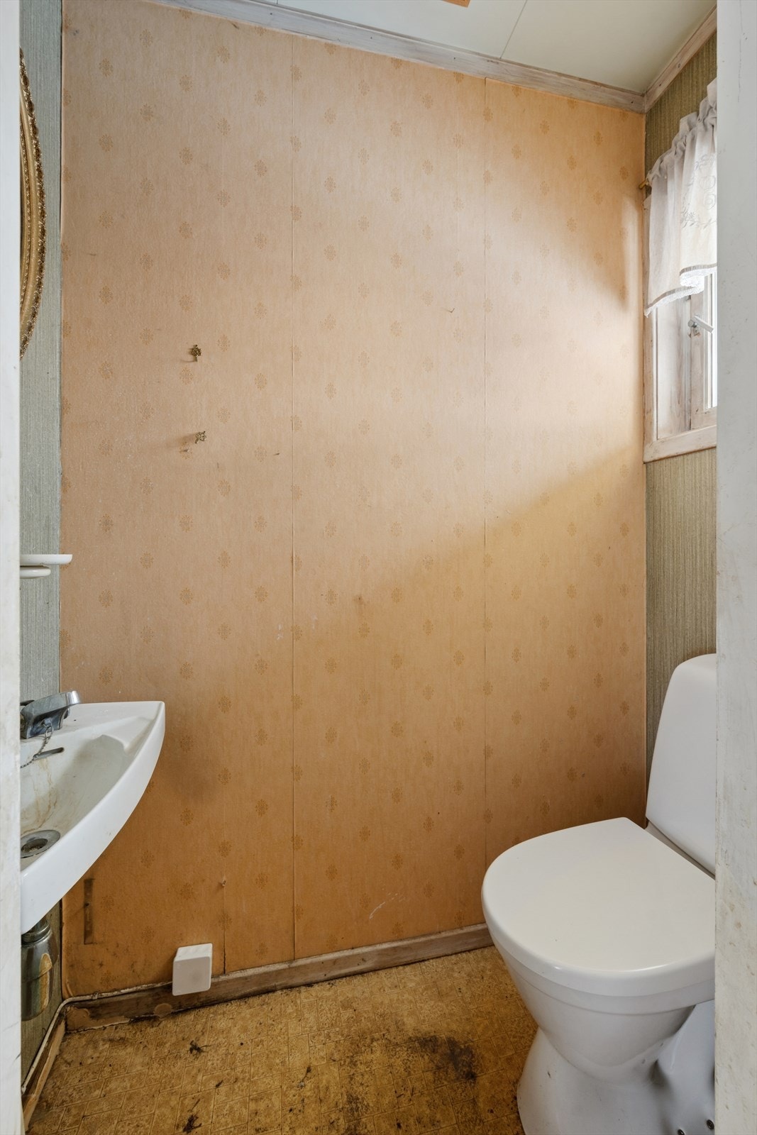 Separat toalettrom. Galleribilde