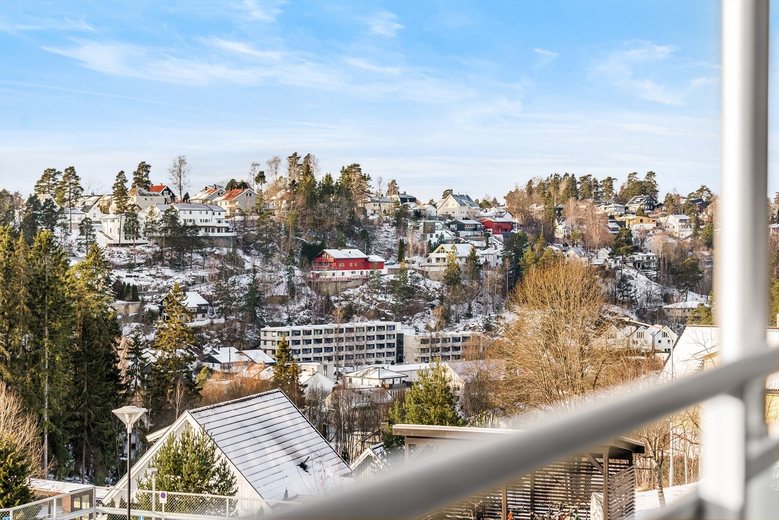 Fin utsikt over nærområdet. Galleribilde