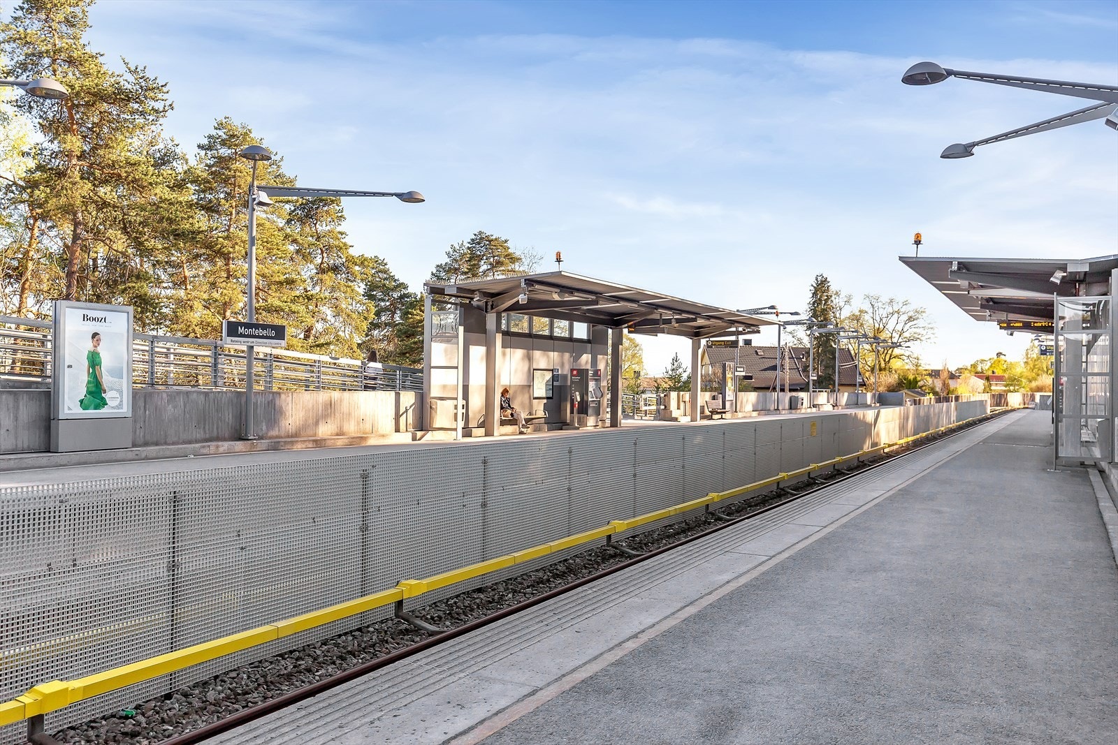 Ca. 650 meter til Montebello T-banestasjon - banen tar deg gjennom byen. Galleribilde