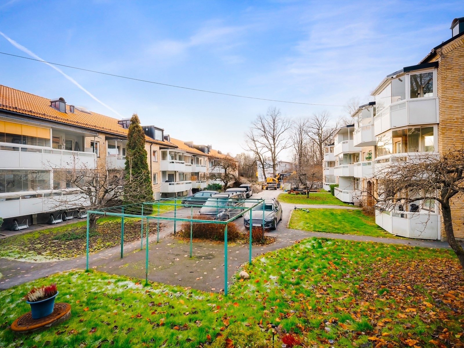 God avstand mellom byggene. Galleribilde