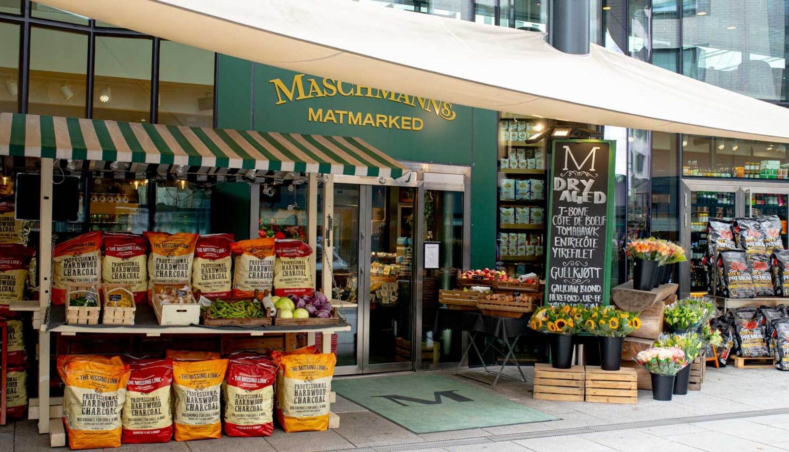 - Karenslyst allé byr på delikatesseforretninger, dagligvare, restauranter og spennende butikker - Galleribilde