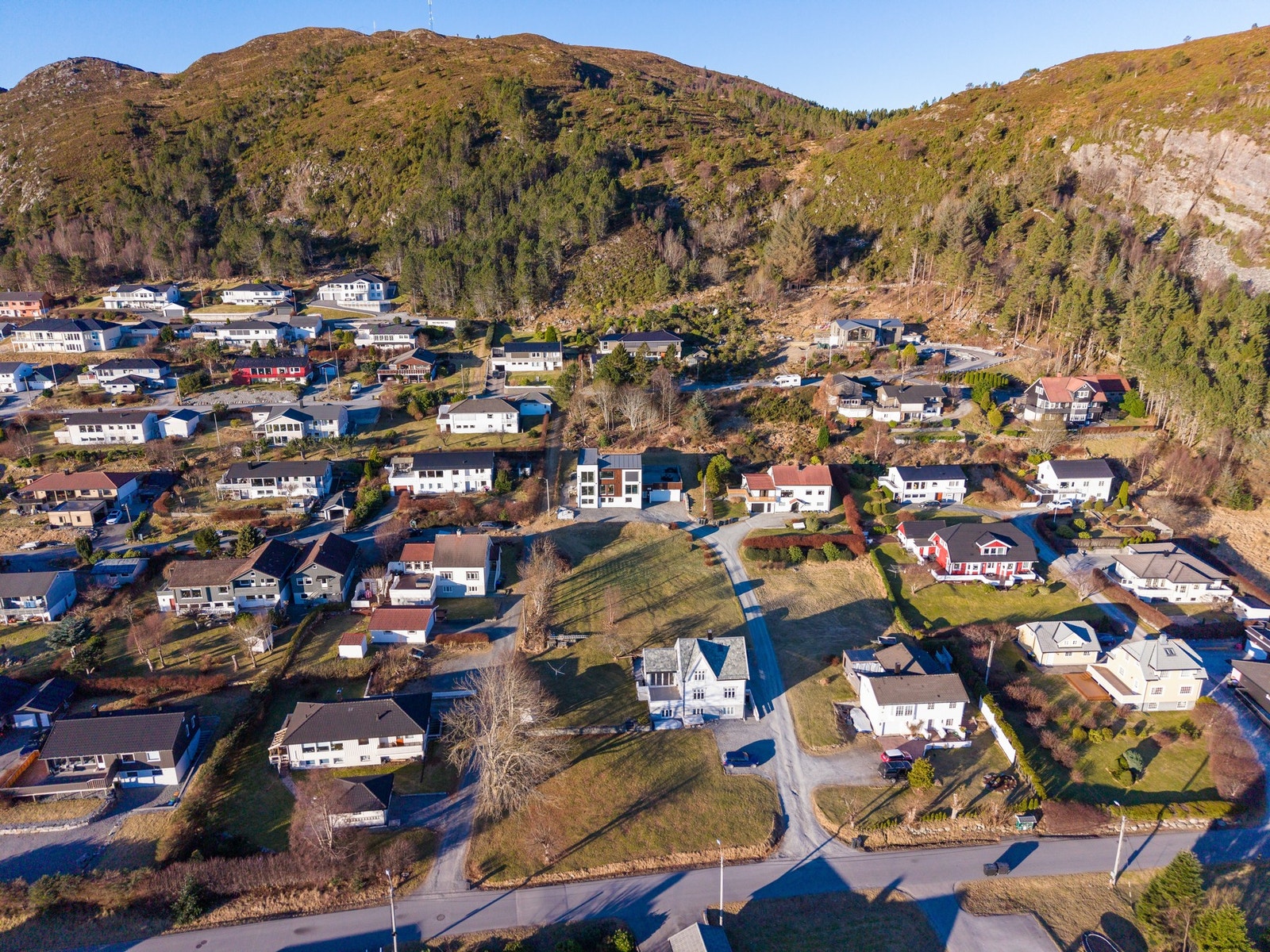 Områdeoversikt. Rett bak skimter du Signalen som er et meget populært turområde med enkel tilkomst. Galleribilde