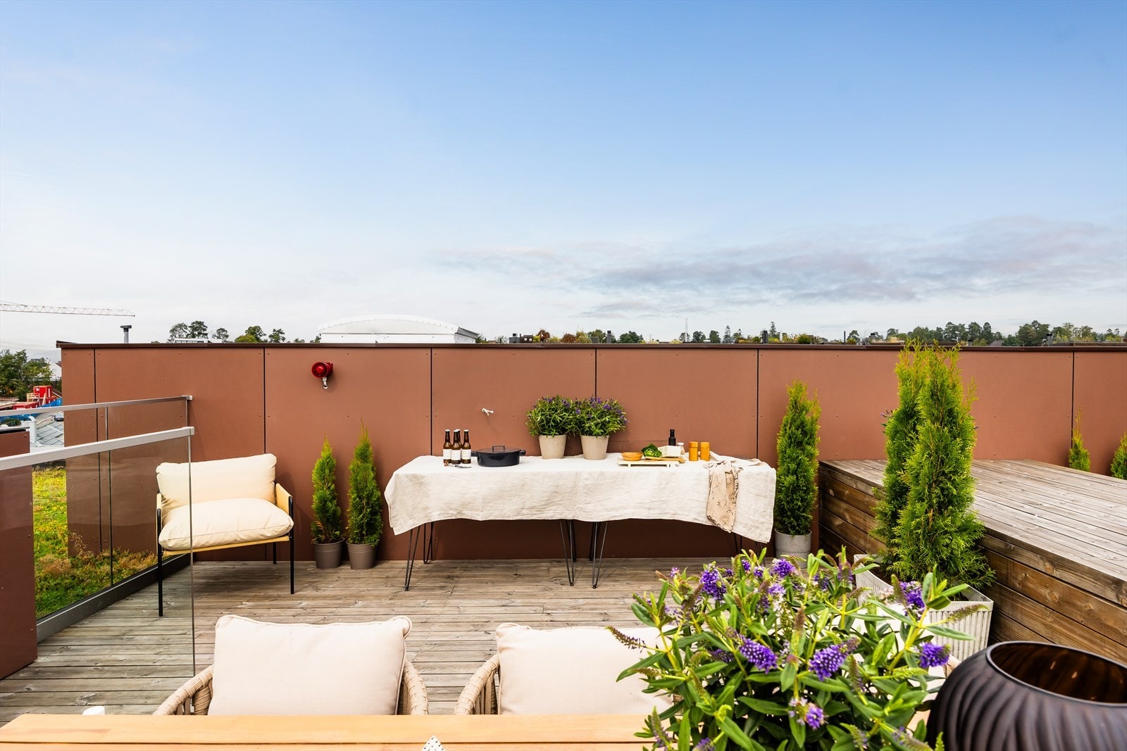 Fra balkongen er det utvendig trapp opp til takterrasse. Galleribilde