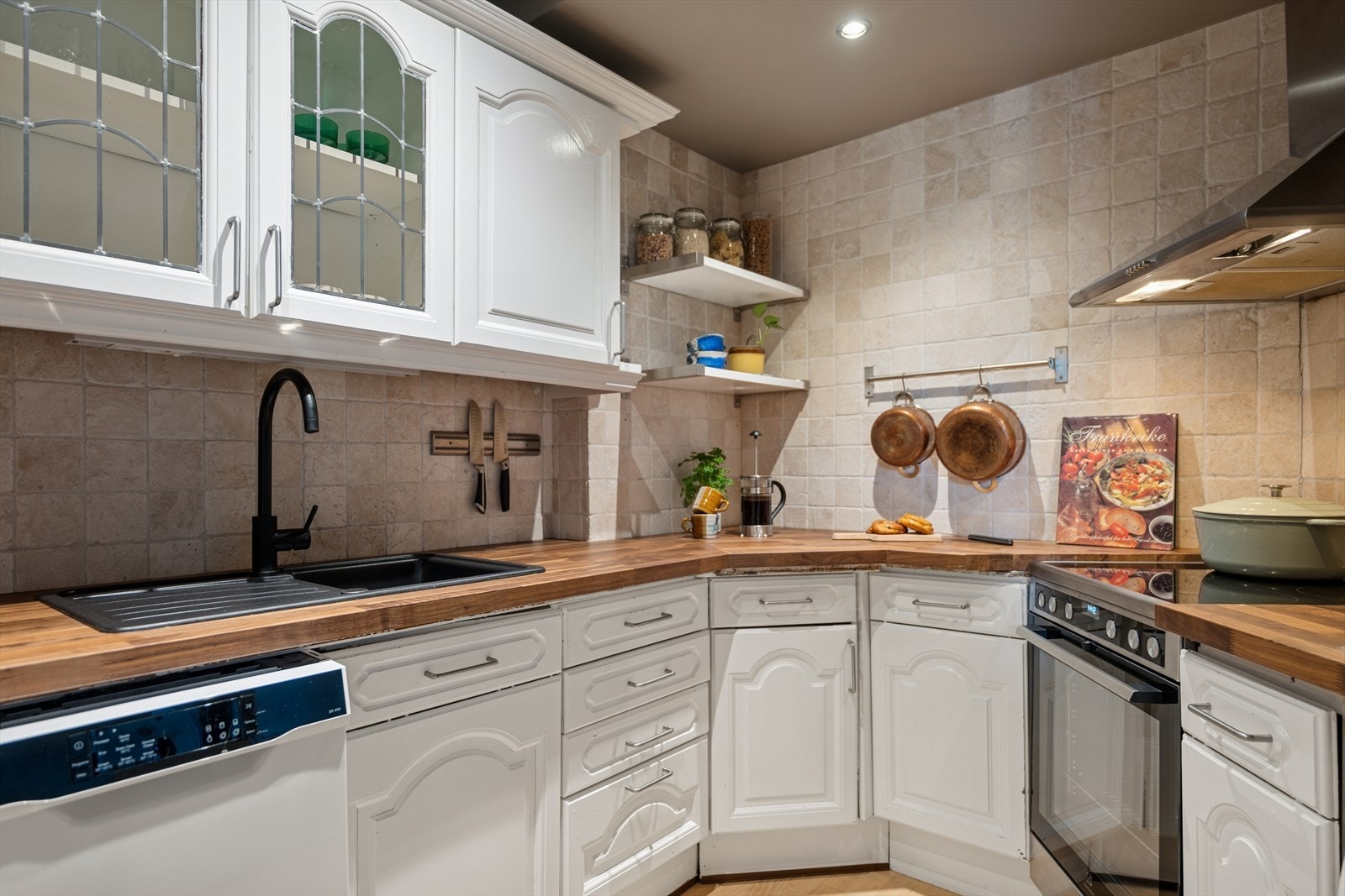 Alle hvitevarer medfølger. Galleribilde