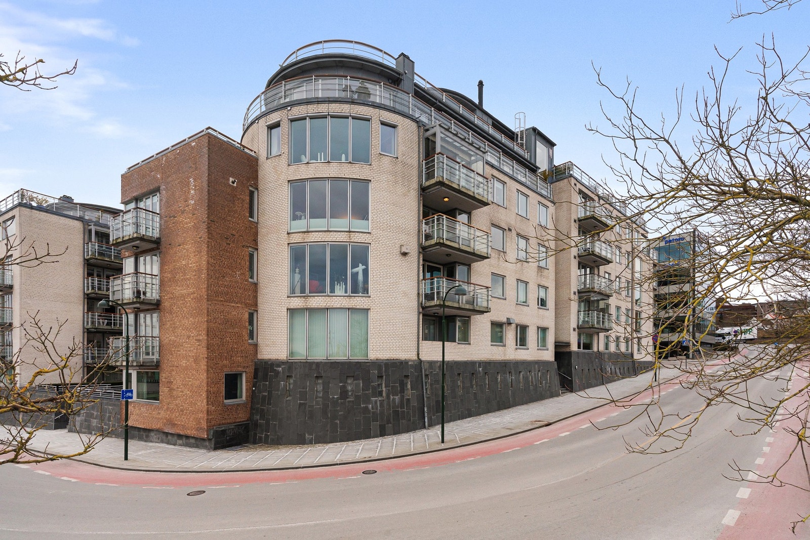 Fasade. Galleribilde