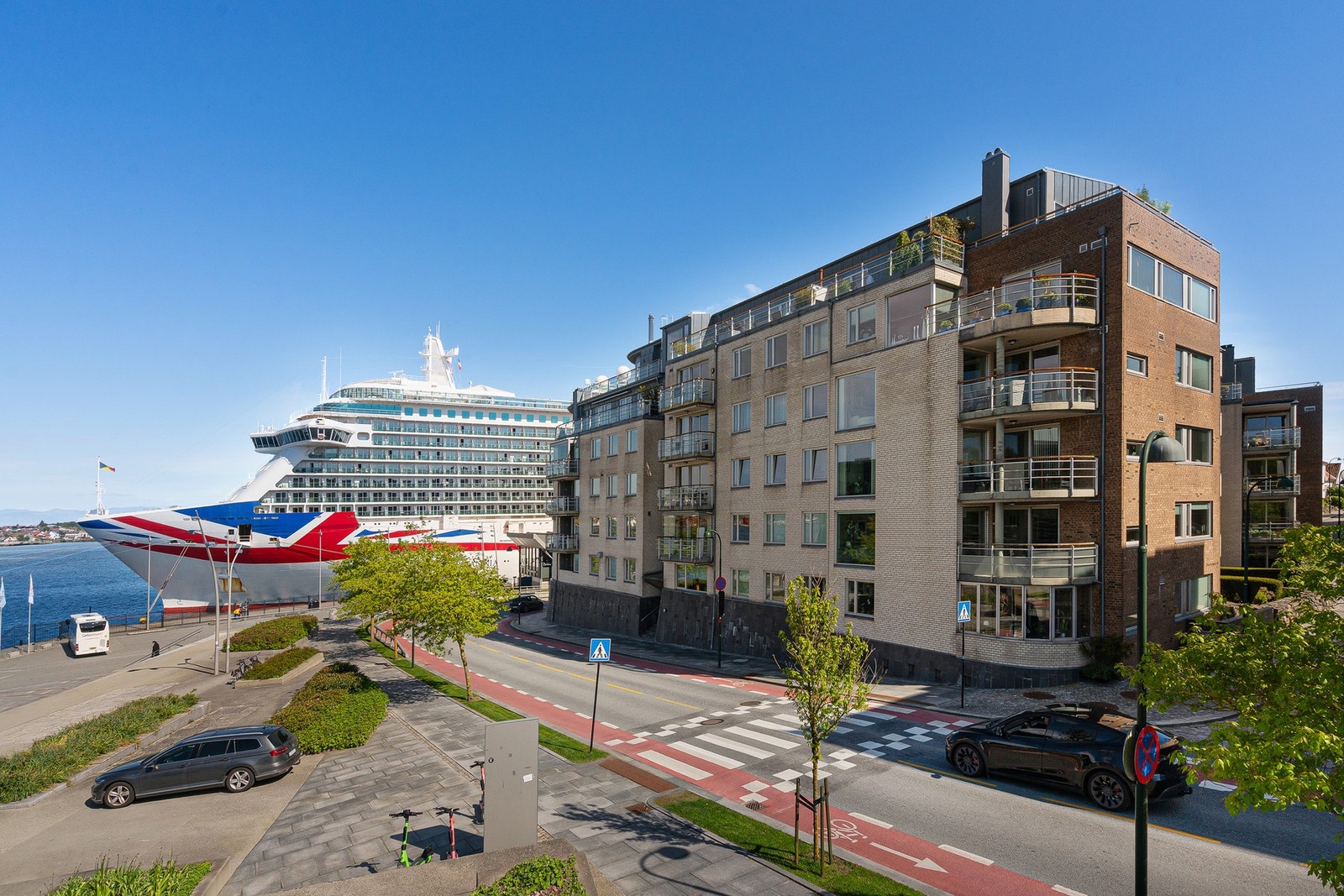 Fasade. Galleribilde