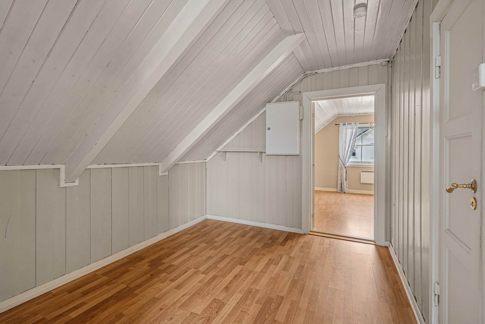 Gang i andre etasje leder deg videre til soverom og bad. Galleribilde