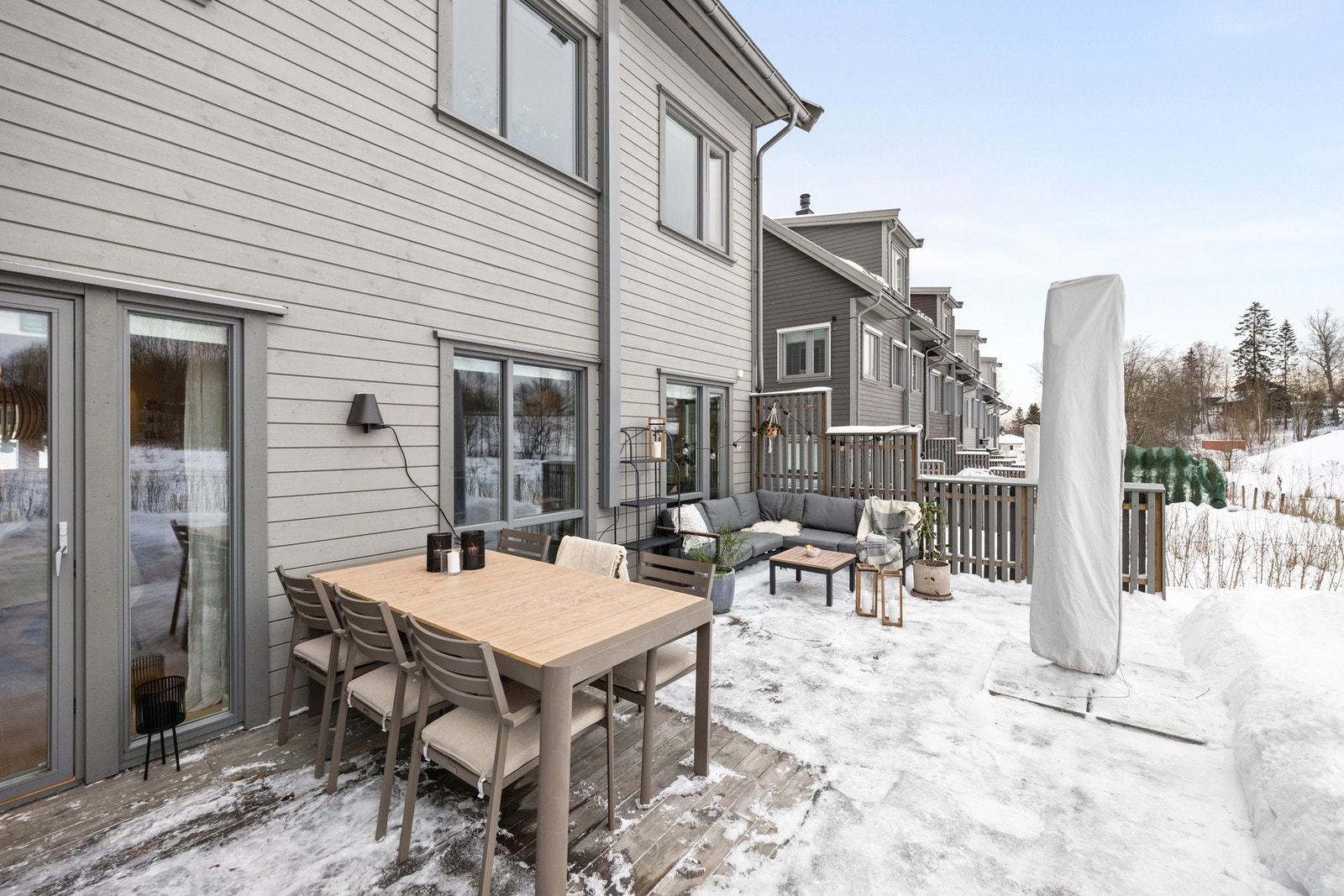 Boligen er fra 2021 og holder en gjennomgående høy standard. Galleribilde