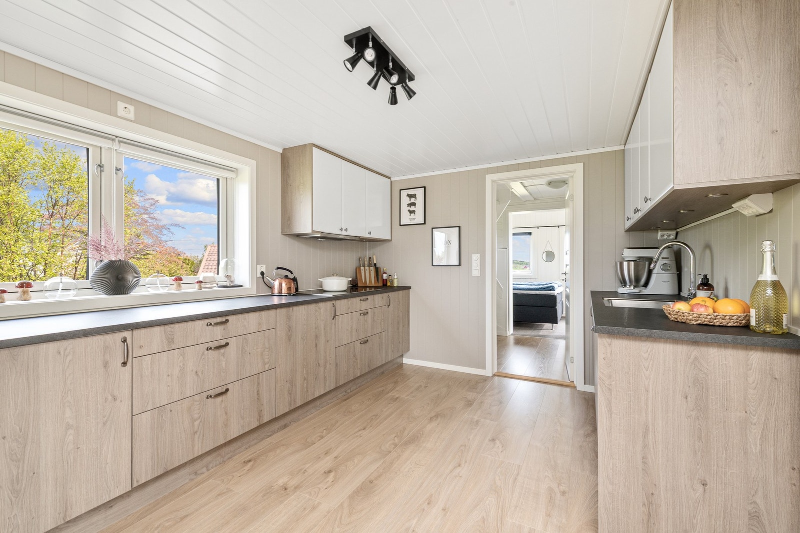 Norema kjøkkeninredning. Ny innredning og hvitevarer i 2018. Galleribilde