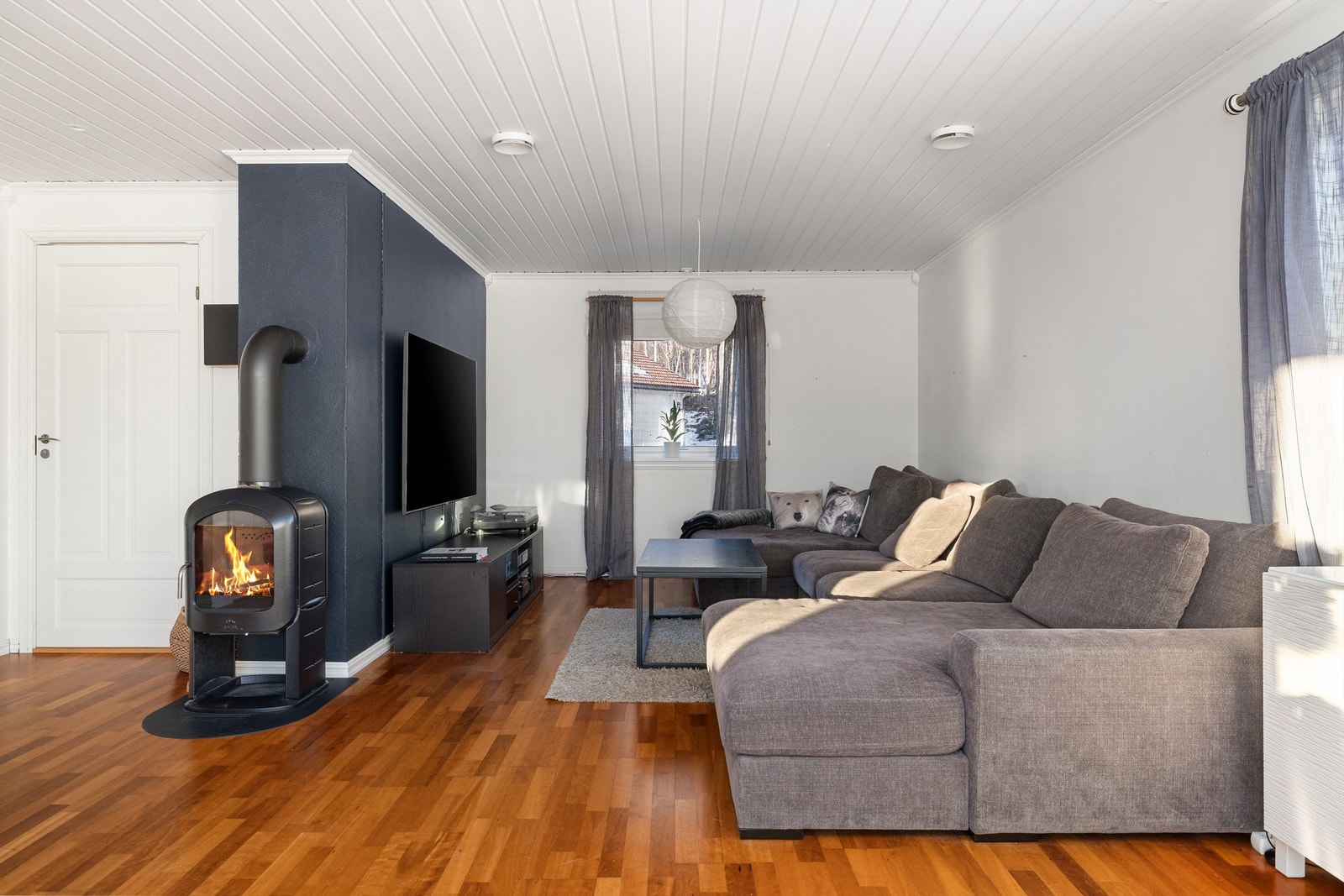 Vedovn fra Jøtul som gir godt med varme Galleribilde