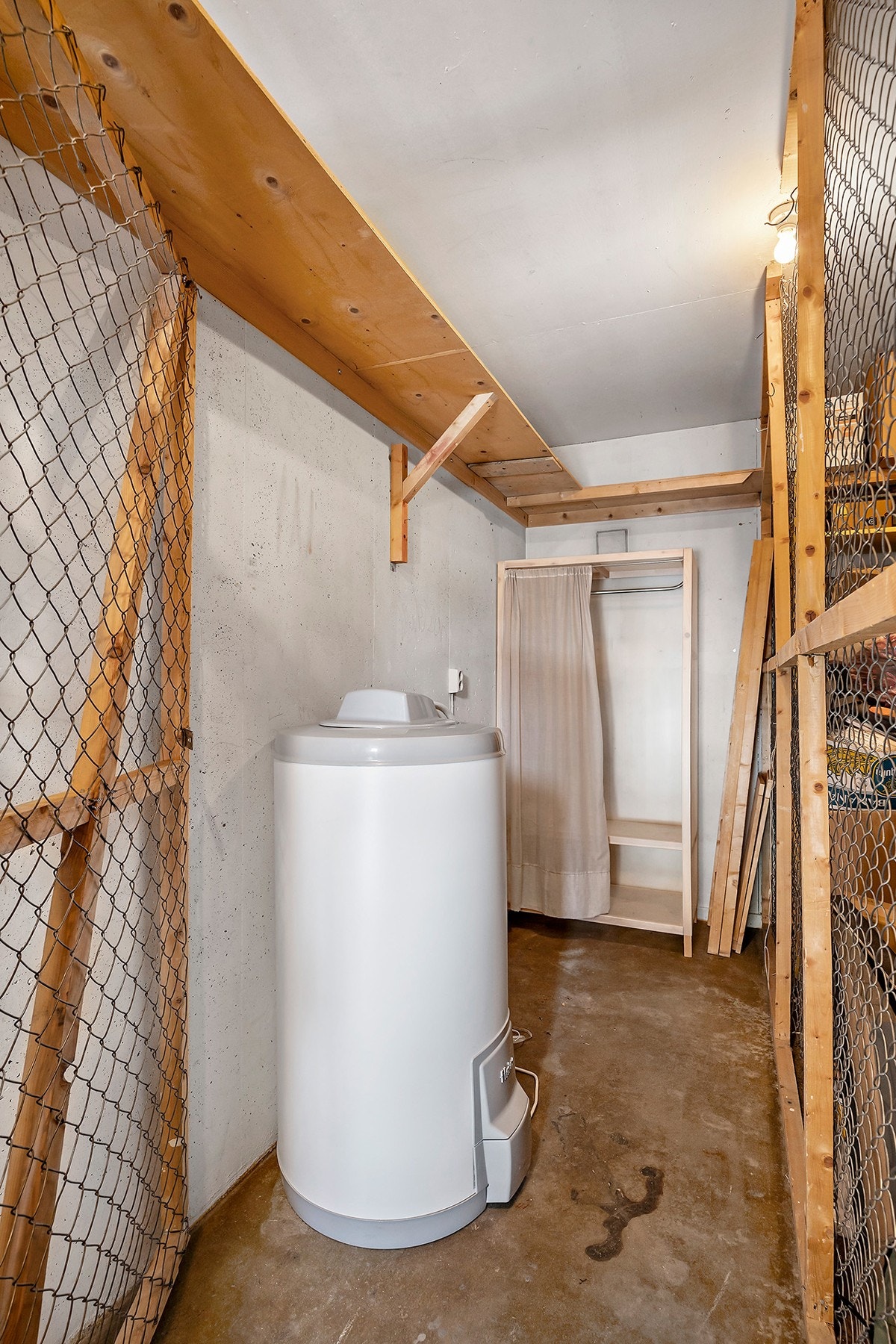 Praktisk bod til leiligheten. Galleribilde