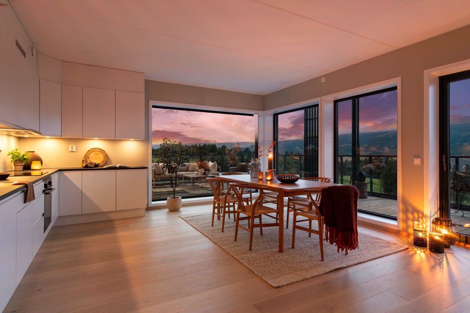 Leiligheten har en flott beliggenhet i topperasjen med nydelig utsikt. Galleribilde