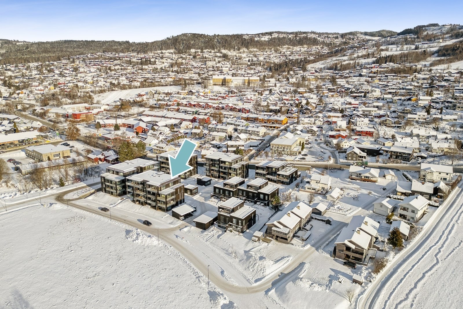 Toppleilighet lengst sør i bygget. Galleribilde