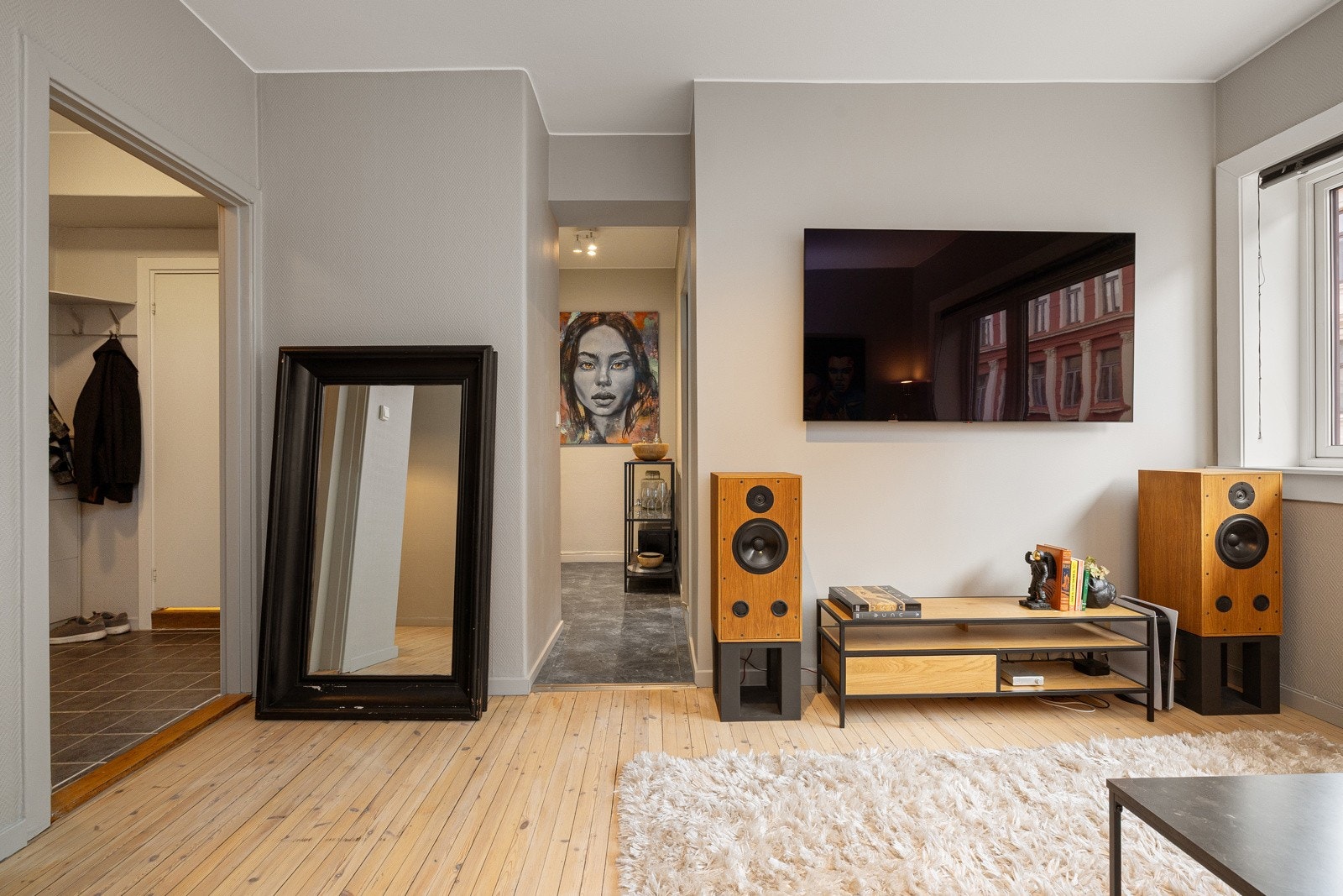 Varmtvann, oppvarming og bredbånd er inkl. i felleskostnadene. Galleribilde