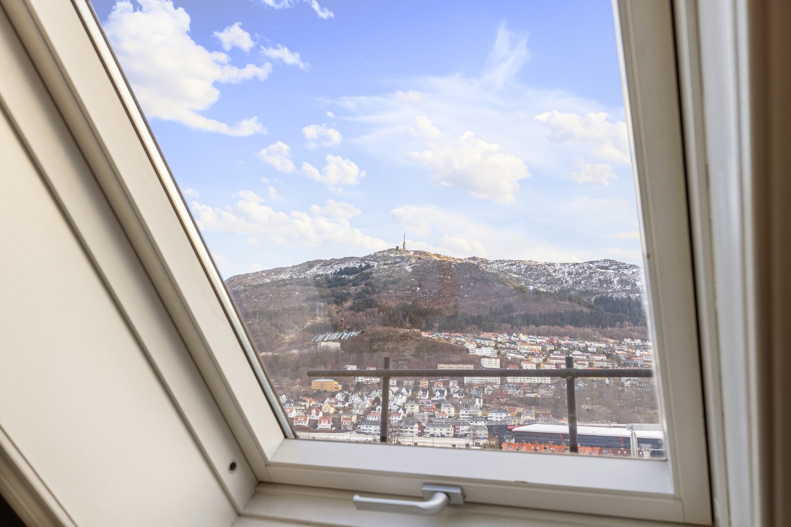 - W Eiendomsmegling Bergen - Galleribilde