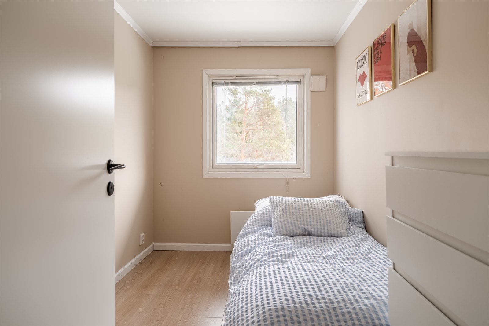 soverom nr. 4. Galleribilde