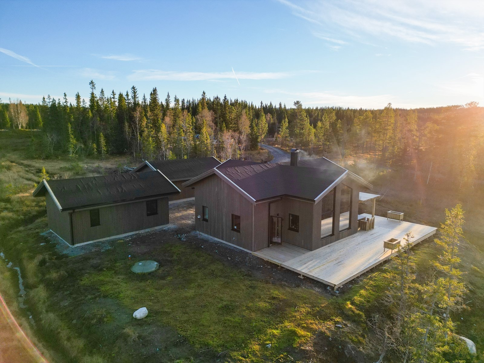 Velkommen til en trivelig visning, på denne nybygde hytta som nå kan bli din. Galleribilde