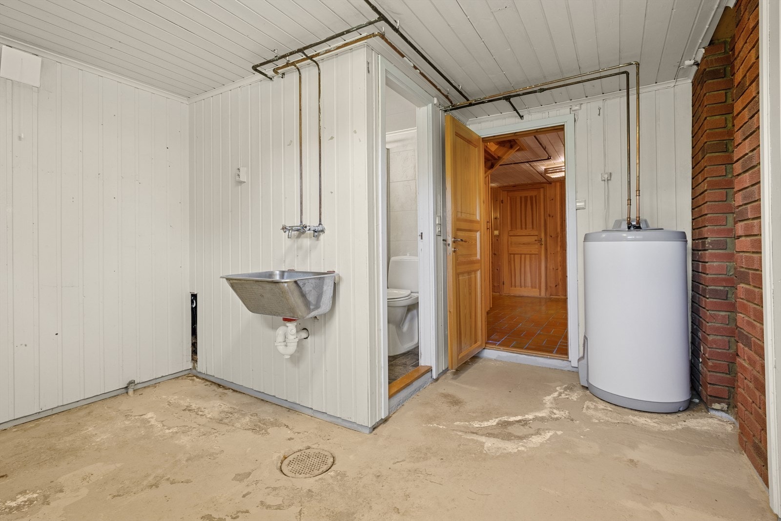 Vaskerom i kjelleretasjen Galleribilde