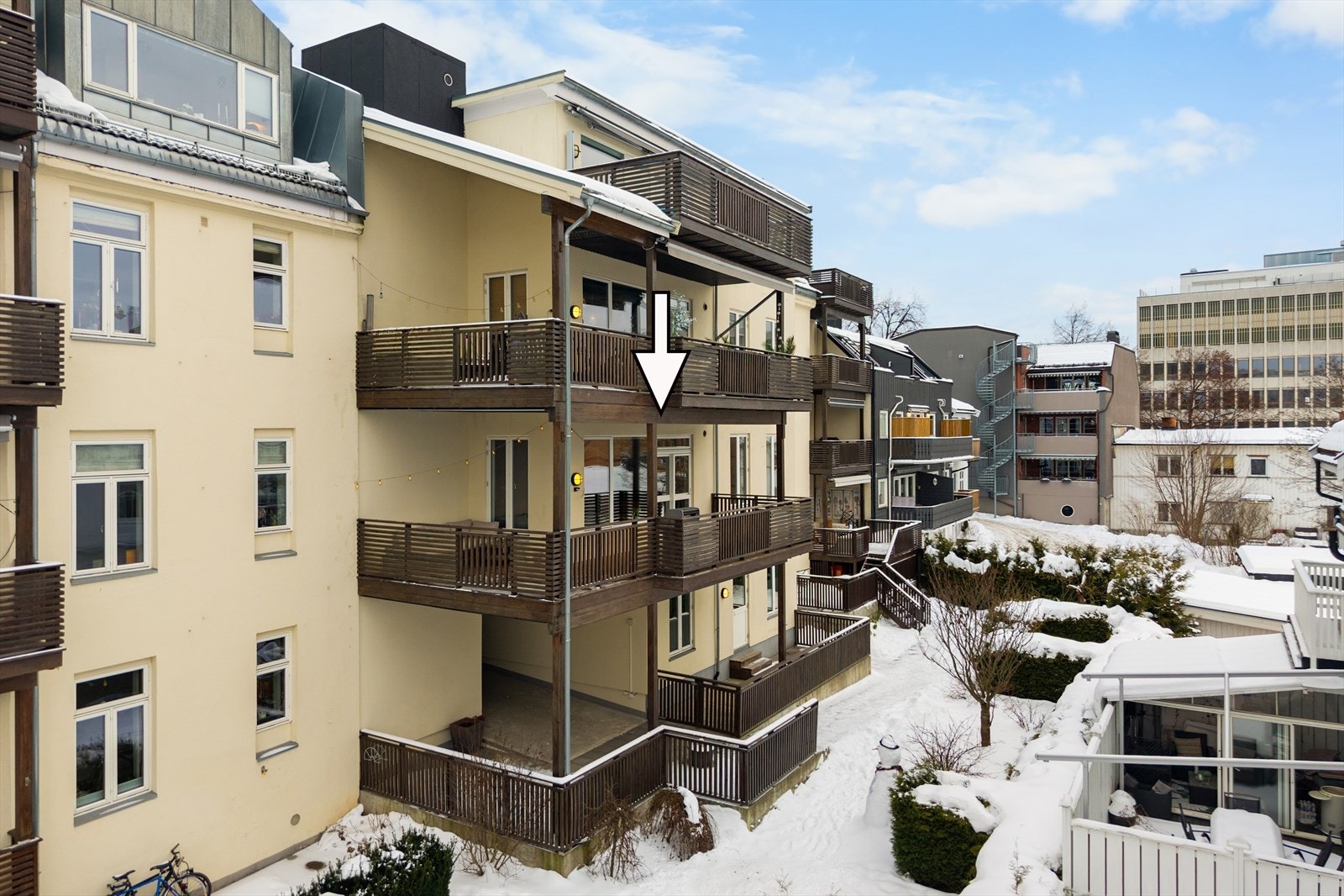 Fasade mot bakgård Galleribilde