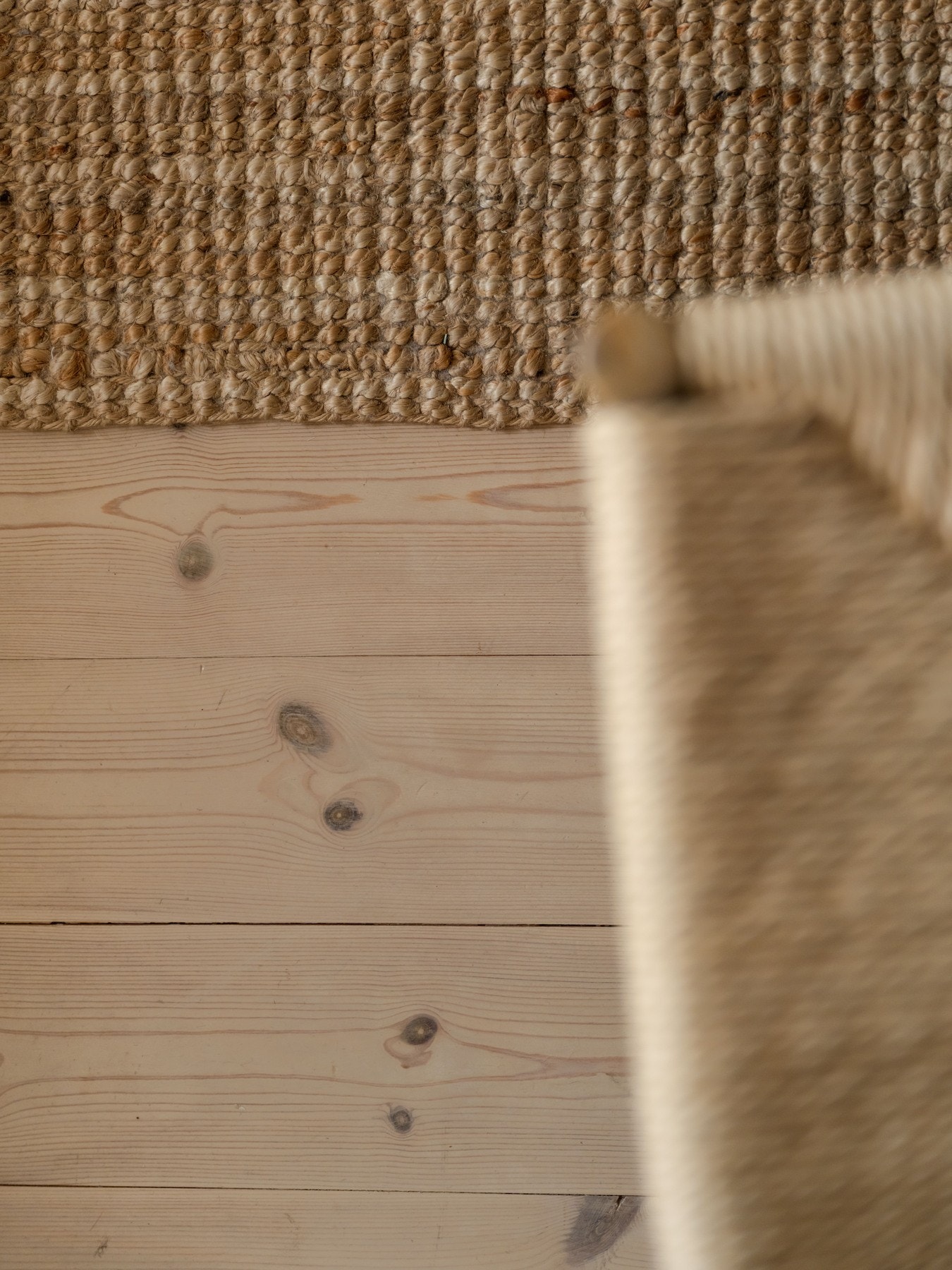 Sjarmerende og vakkert tregulv også her inne. Galleribilde