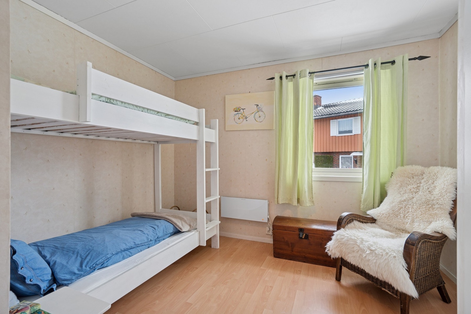 Tre soverom samlet i egen etasje - ideelt for barnefamilier. Galleribilde