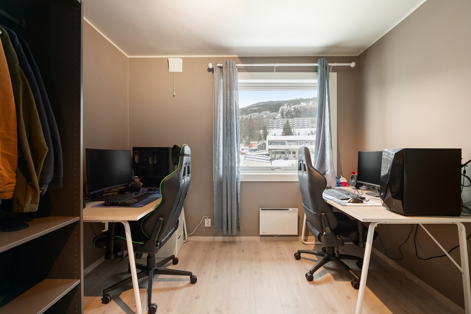 Soverom 2 har også bra størrelse. Galleribilde