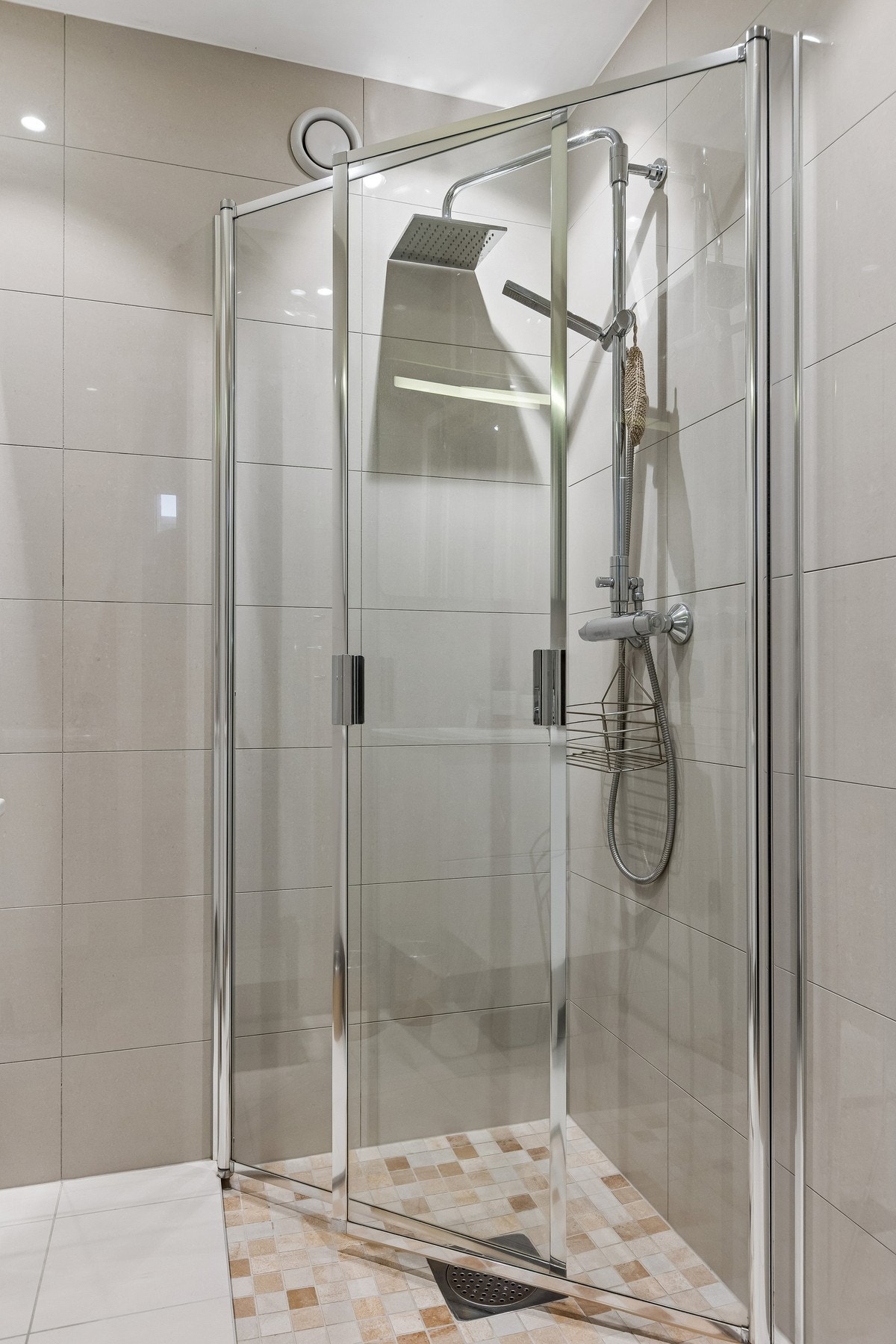 Badet holder en god standard som gjenspeiles i tilstandsrapporten. Galleribilde