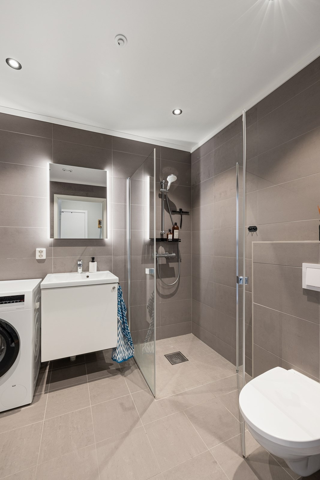 Det er varme i gulvet for økt komfort. Galleribilde