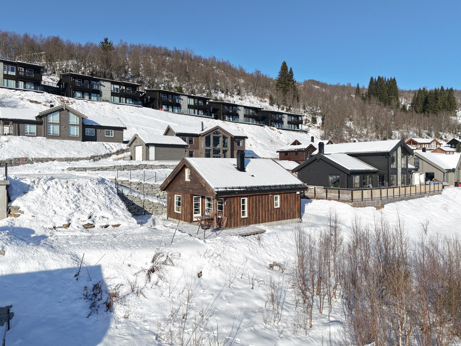 Velkommen til Hodlekvevegen 305! Presentert av Meklarhuset Sogn v/ Ole Bjørn Beheim Galleribilde