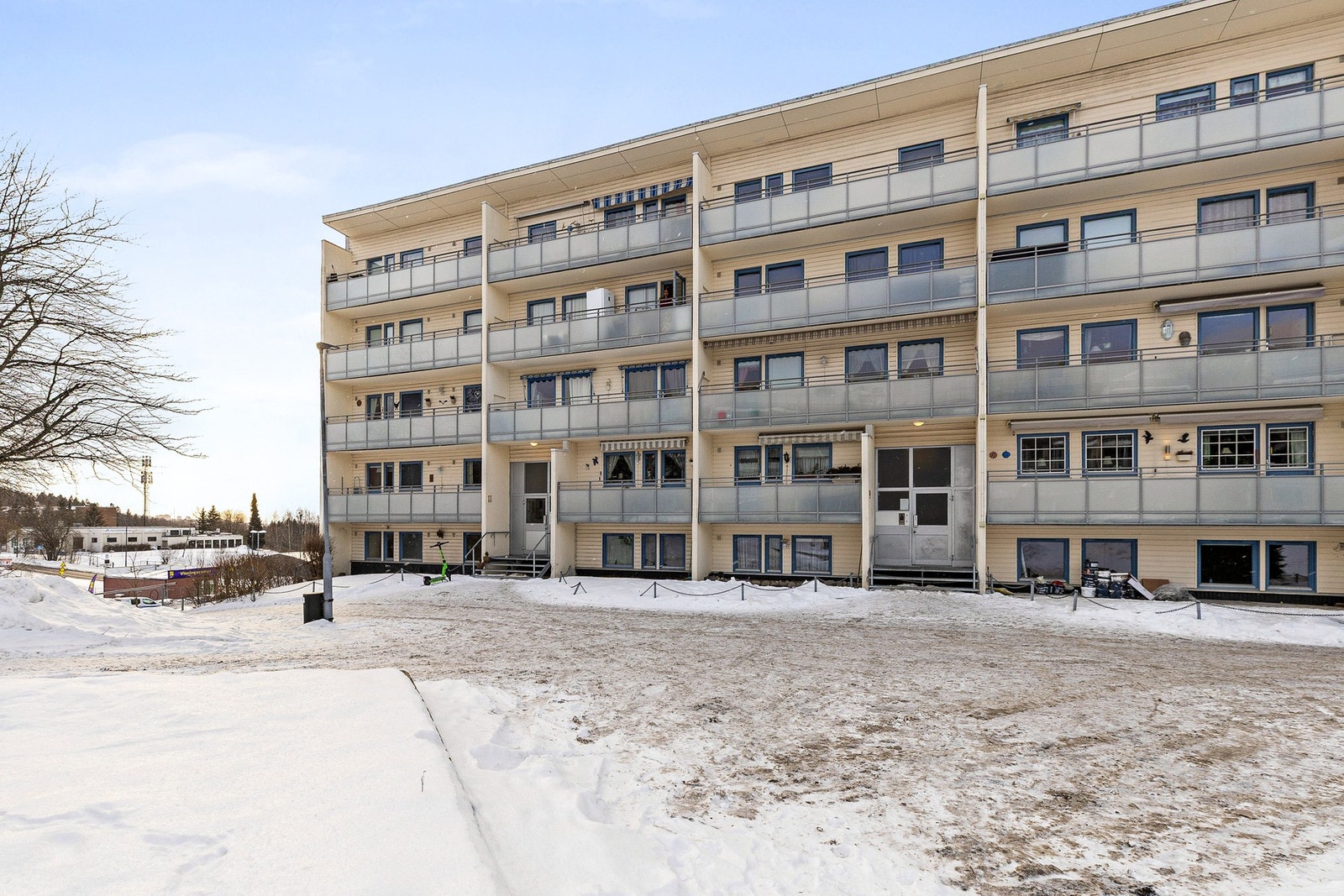 Boligen ligger i byggets 3. etasje. Galleribilde