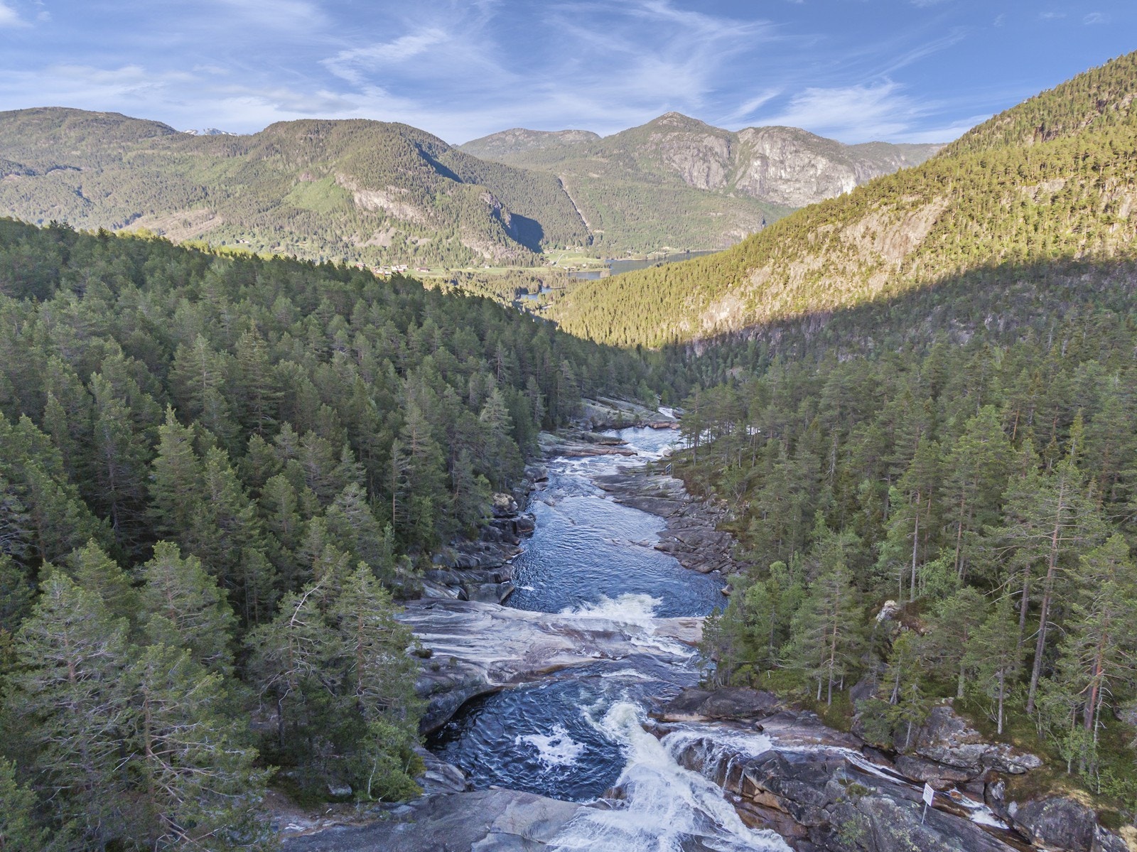 Klatreruter og naturstier er i nærheten Galleribilde