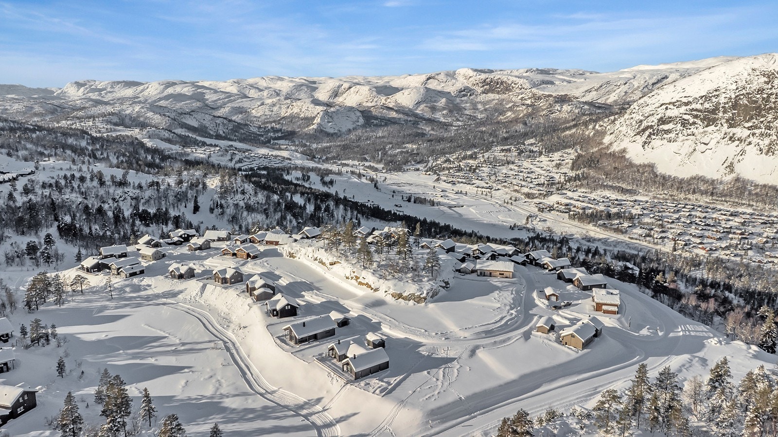 Solrike utsiktstomter i ferdig opparbeidet hyttefelt Galleribilde