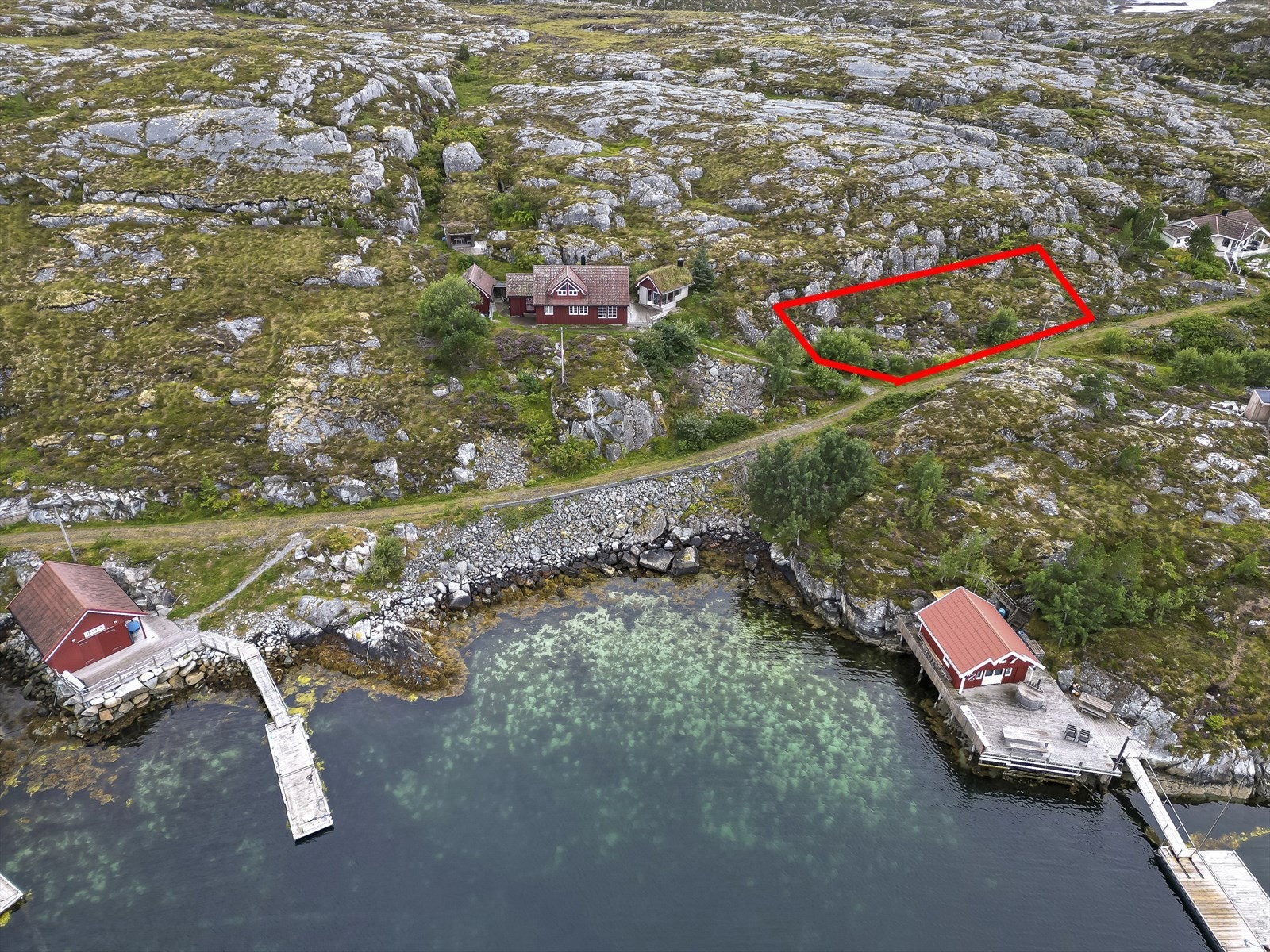 Det gjøres oppmerksom på at skissering av tomtene kun er omtrentlig, kart ligger vedlagt i salgsoppgaven. Dette er tomt F6 Galleribilde