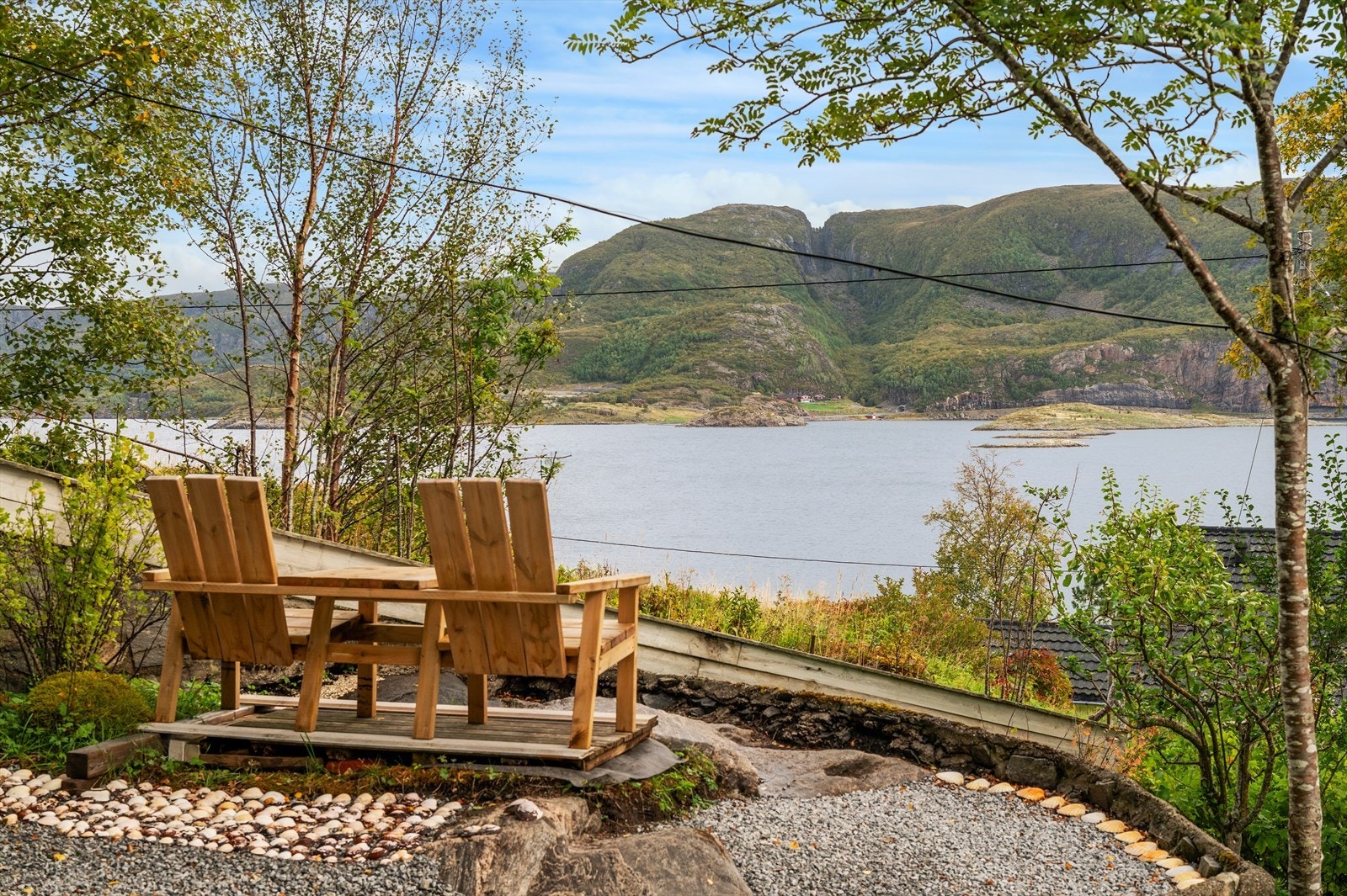 Det er flere plasser i området der man kan nyte utsikten og naturen området har å by på. Galleribilde