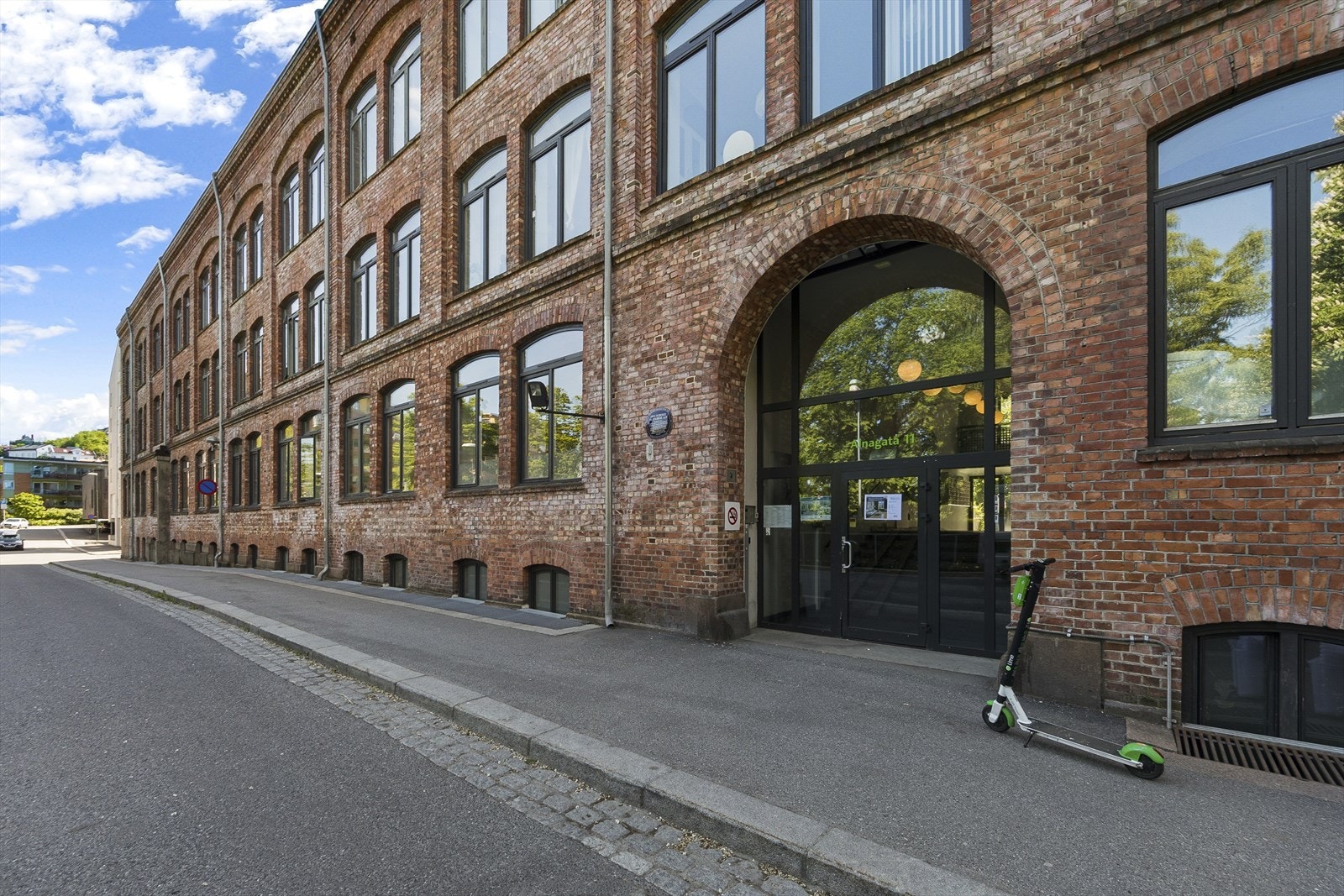 Hyggelig inngangsparti Galleribilde