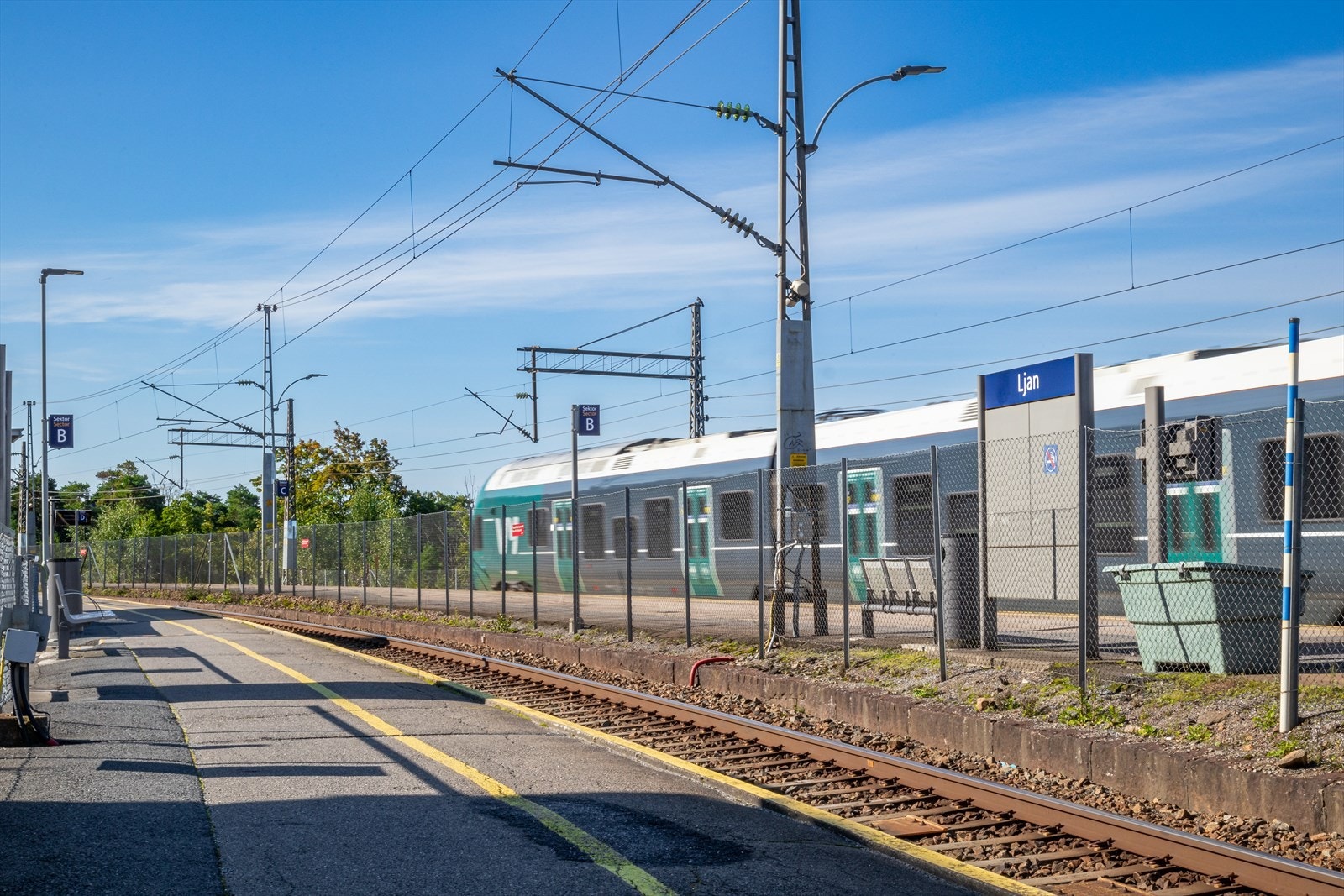 Kort vei til Ljan stasjon Galleribilde