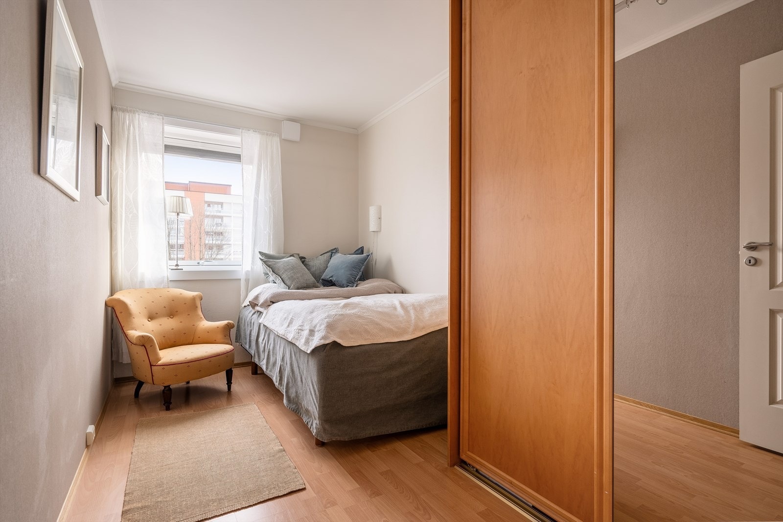 Rommene fungerer utmerket som soverom, gjesterom eller kontor, og kan enkelt tilpasses din livssituasjon. Galleribilde