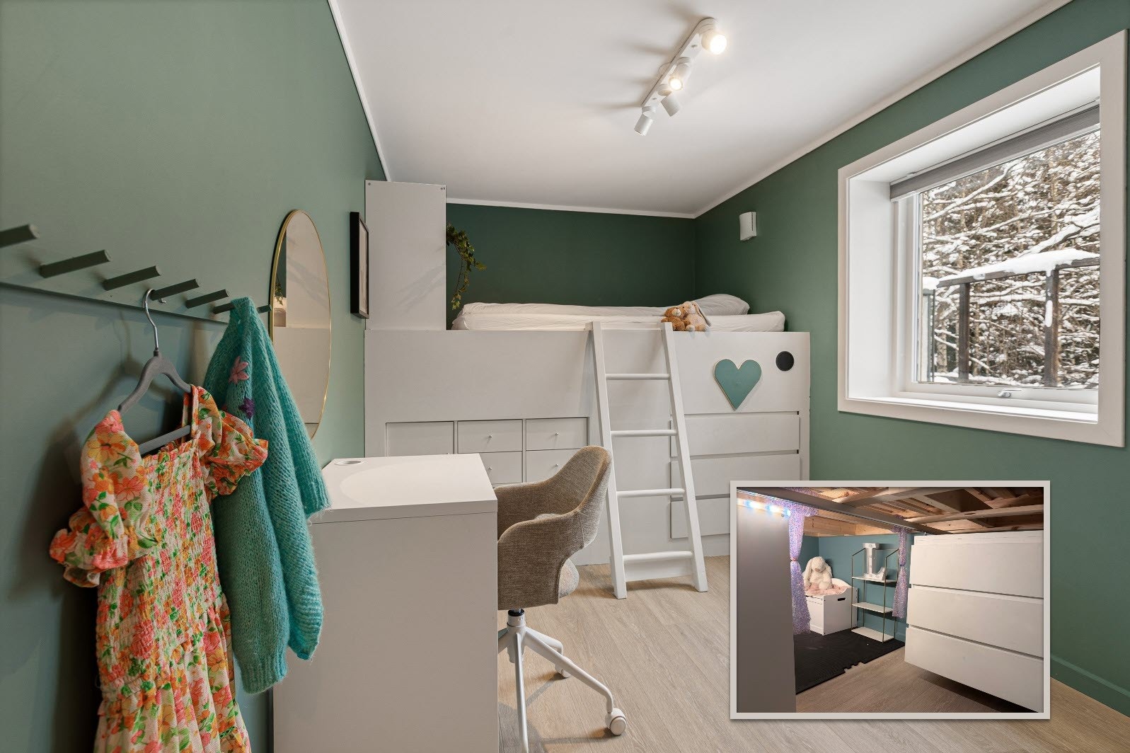 Rommet har en plassbygd seng med et spennende hemmelig rom under, som følger med - en morsom og praktisk løsning som barn gjerne vil elske. Galleribilde