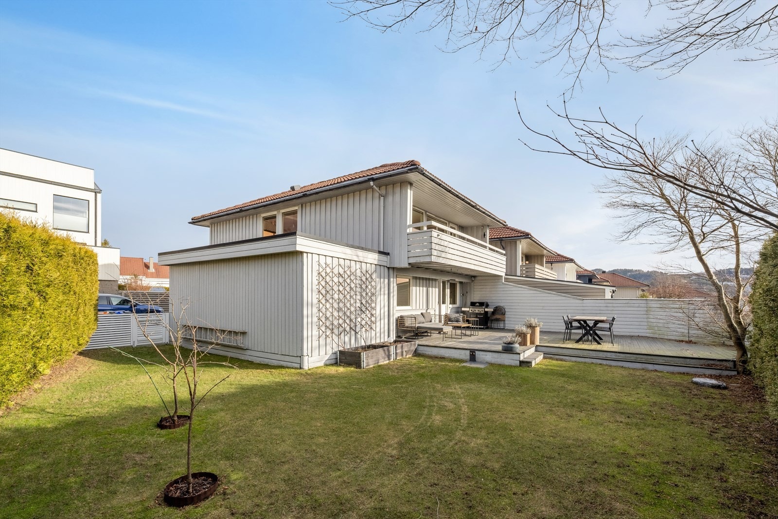 DNB Eiendom V/Mikal Nådland har gleden av å presentere Høgsfjordgata 45 - En flott enebolig i kjede med attraktiv og barnevennlig beliggenhet på Trones. Galleribilde