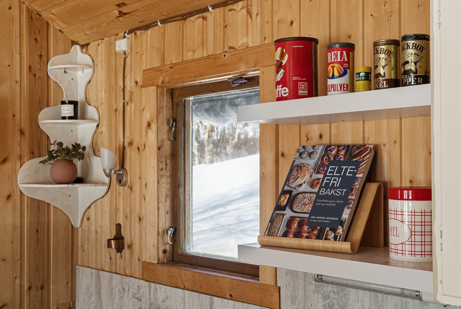 Her går også det eldre interiøret igjen. Galleribilde