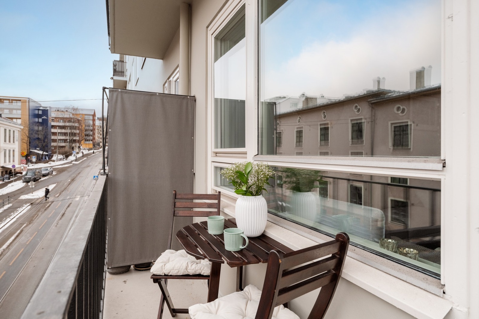 Lys og innbydende 3-roms selveierleilighet med sentral beliggenhet på Sandaker. Galleribilde