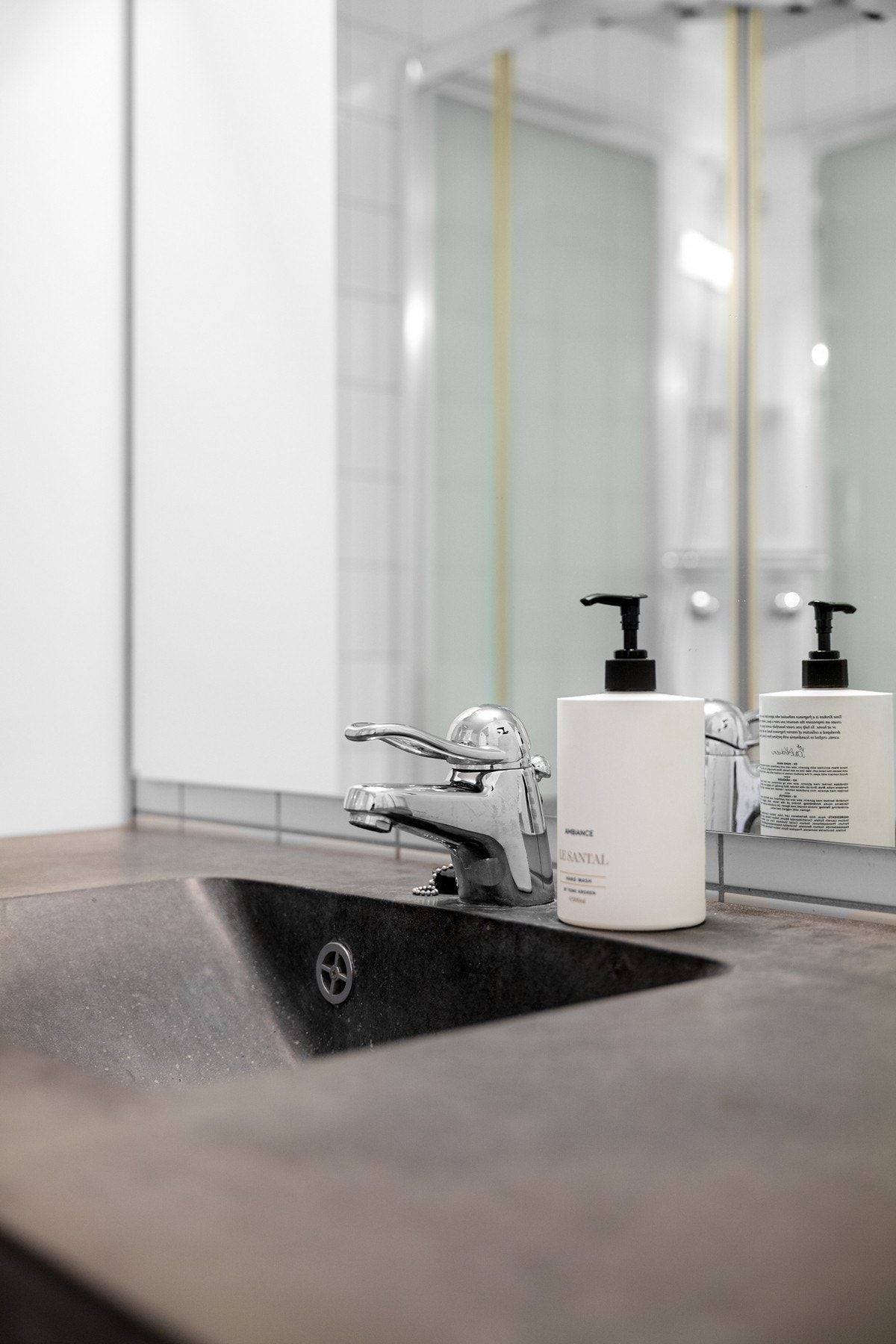 Detalj | Baderom. Galleribilde