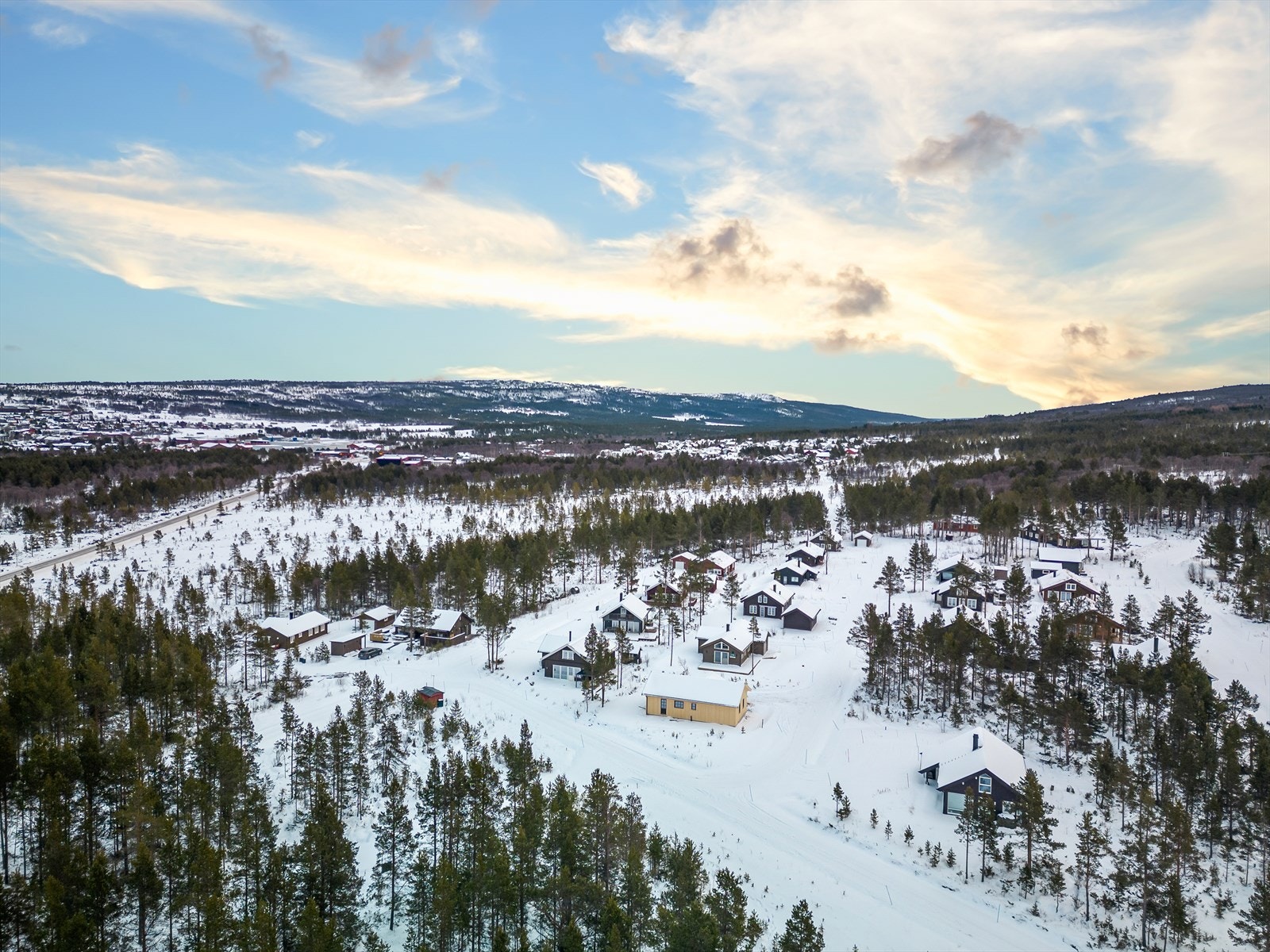 Stier og løyper i Røros går gjerne via ett eller flere kulturminner,med historier knyttet til kobberverkets drift og verdensarven Røros og Circumferensen. Galleribilde