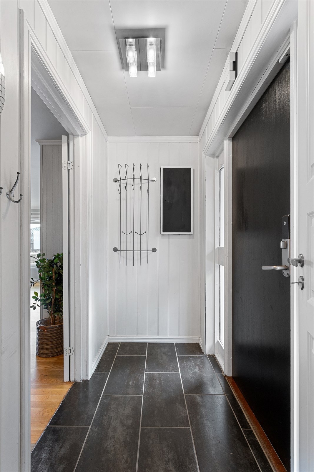 Entré med gulvvarme Galleribilde