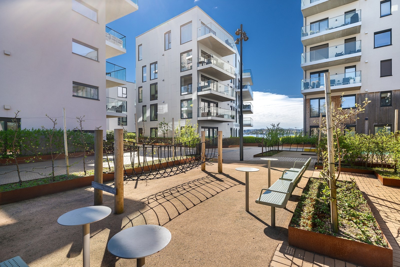 Lekeplass i området - perfekt for barn og voksne. Galleribilde