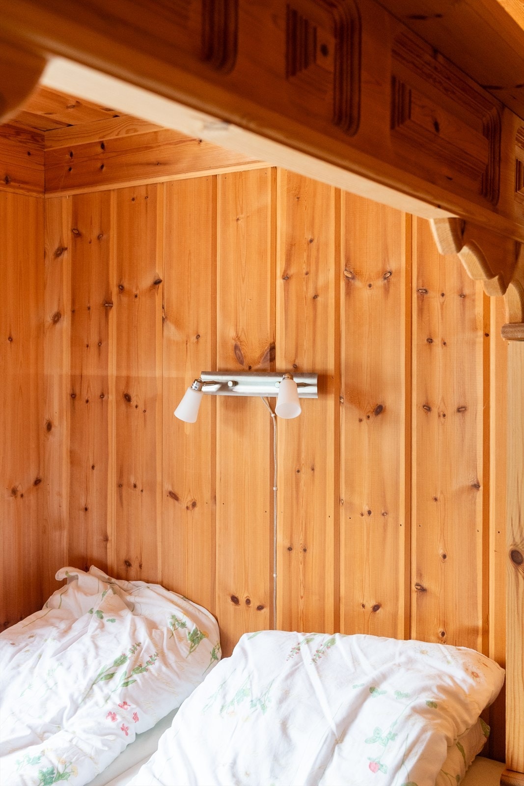 Hytta har 4 soverom som til sammen byr på 7 soveplasser. Galleribilde